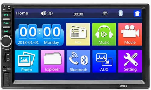 وحة قيادة سيارة عالمية 7 بوصة MP5 GPS . 7 Inch Universal Car Dashboard MP5 GPS Stereo LCD