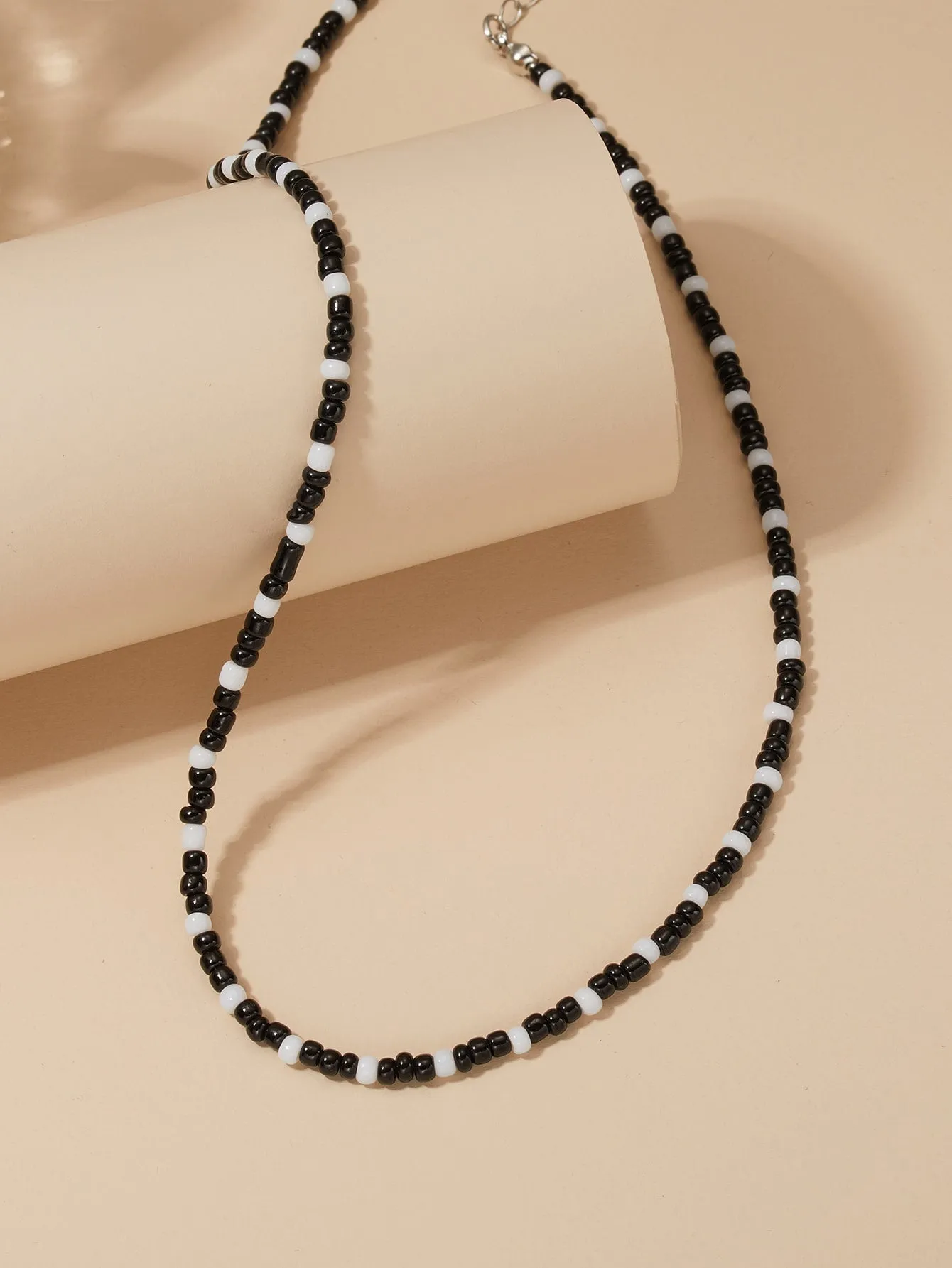 Black and White Simple Beaded Necklace for Women Girls Accessories Jewelry Gifts