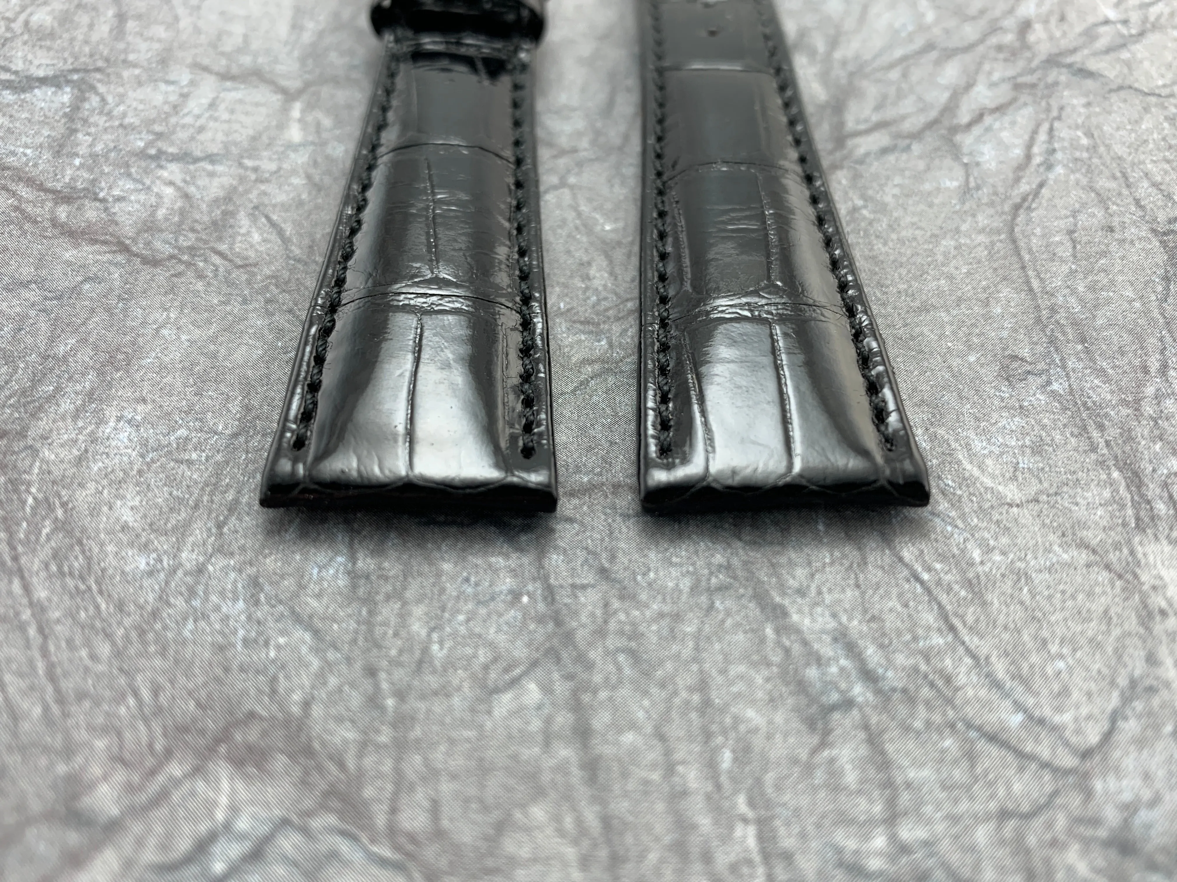 Breguet OEM NOS Genuine Crocodile Black 18mm X 14mm Regular Strap