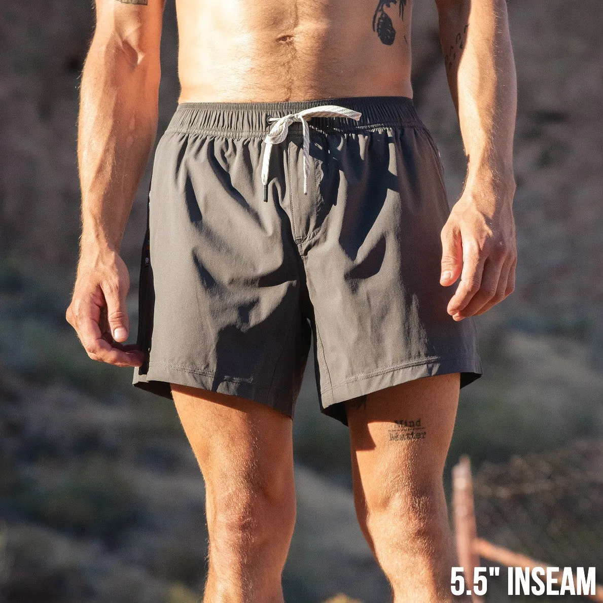Flow Short (Athletic) - Charcoal 5.5" & 7" - Linerless