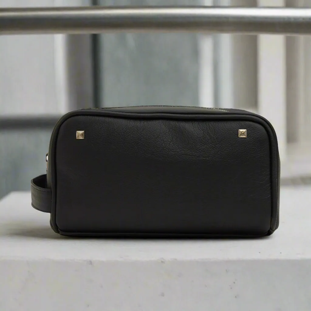Godfrey - Minimalistic Leather Bag - Black
