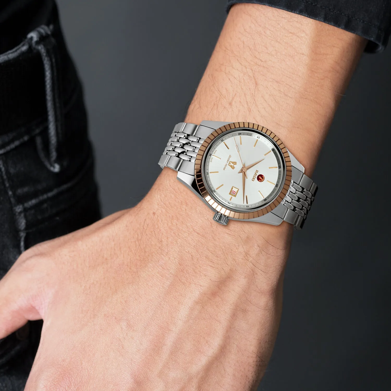 Hyperchrome Classic Automatic Men Analog Stainless Steel Automatic Watch R33100013