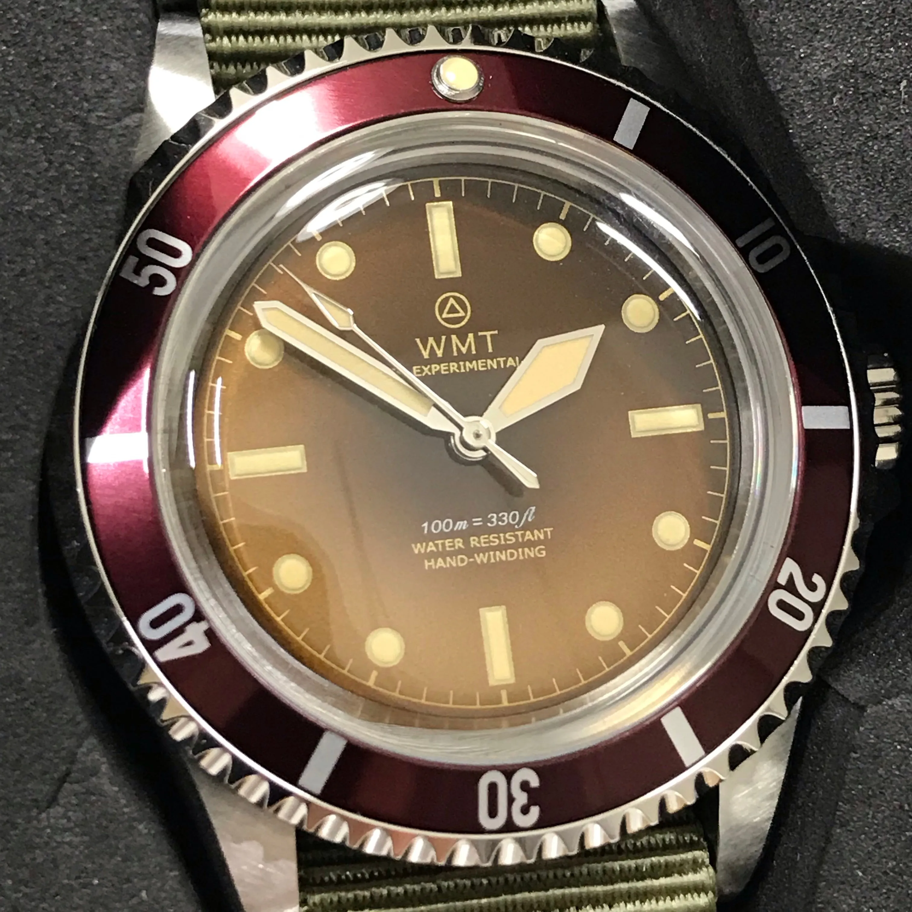 NEW! WMT Royal Marine - Aquar Tropical Dial / Diver Burgundy Bezel Watch