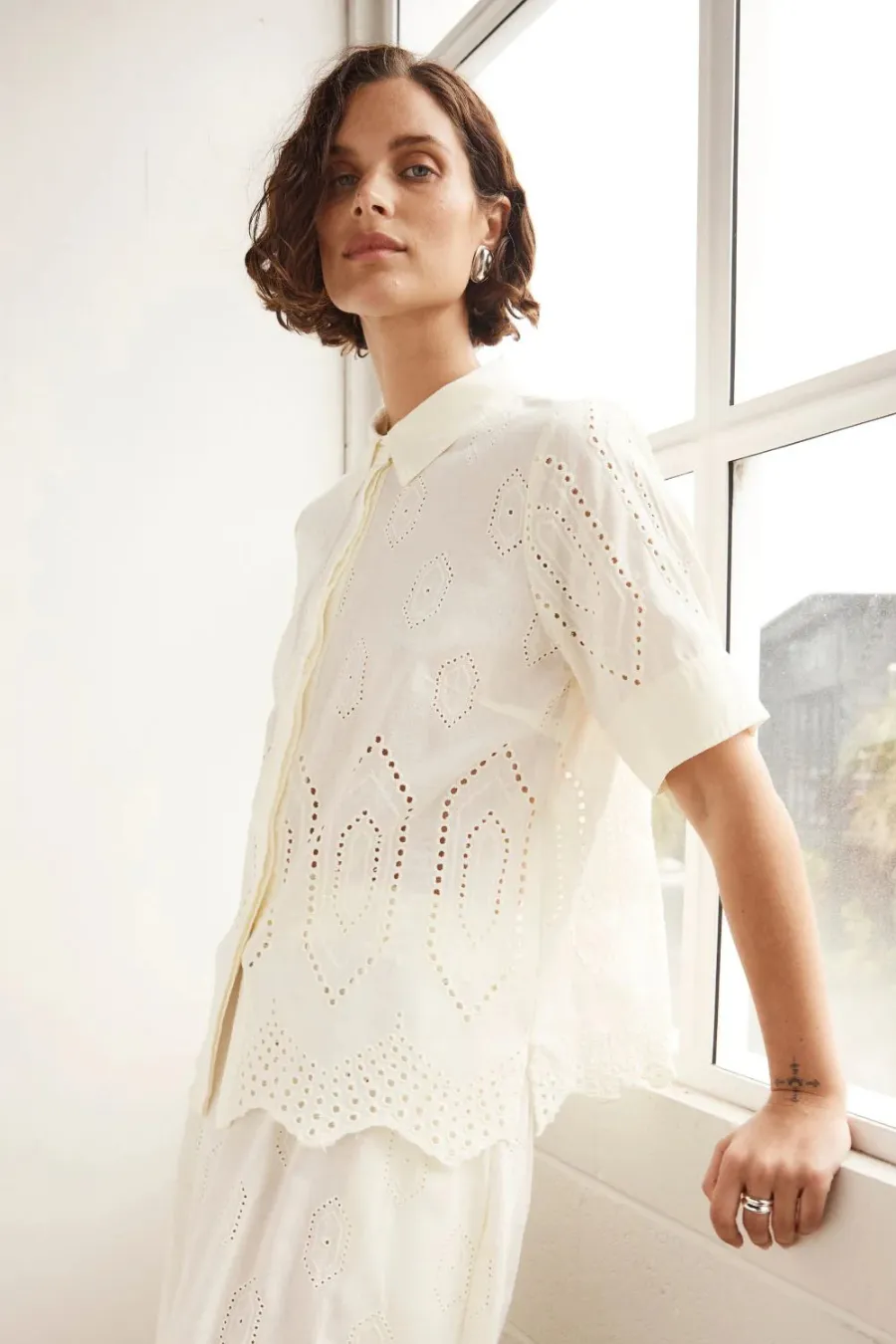 Pixel Top Cream Broderie