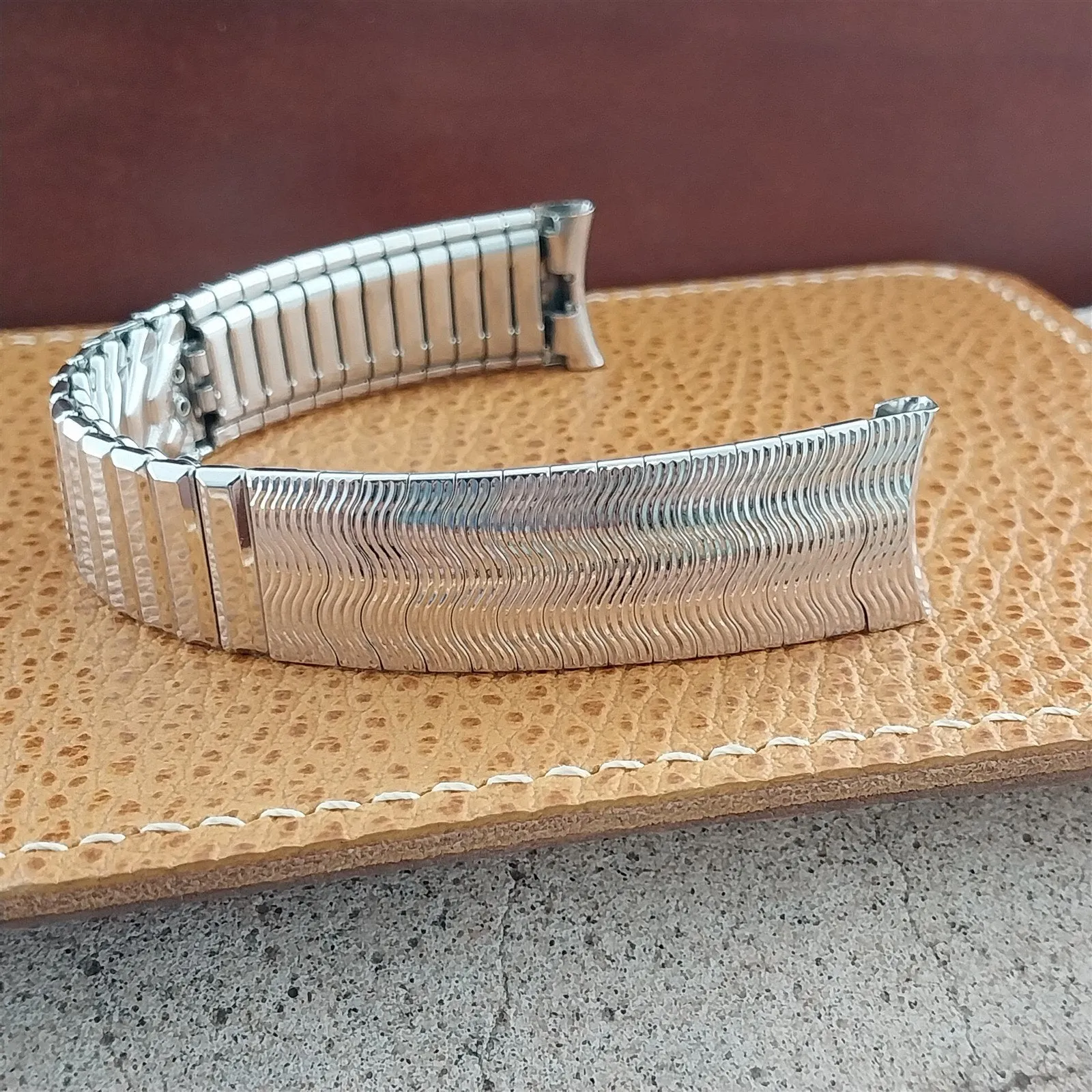 Vintage 17.2mm White Gold-Filled Kreisler nos Unused Classic 1960s Watch Band